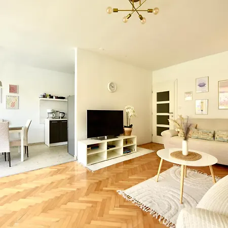 アパート Ivana *